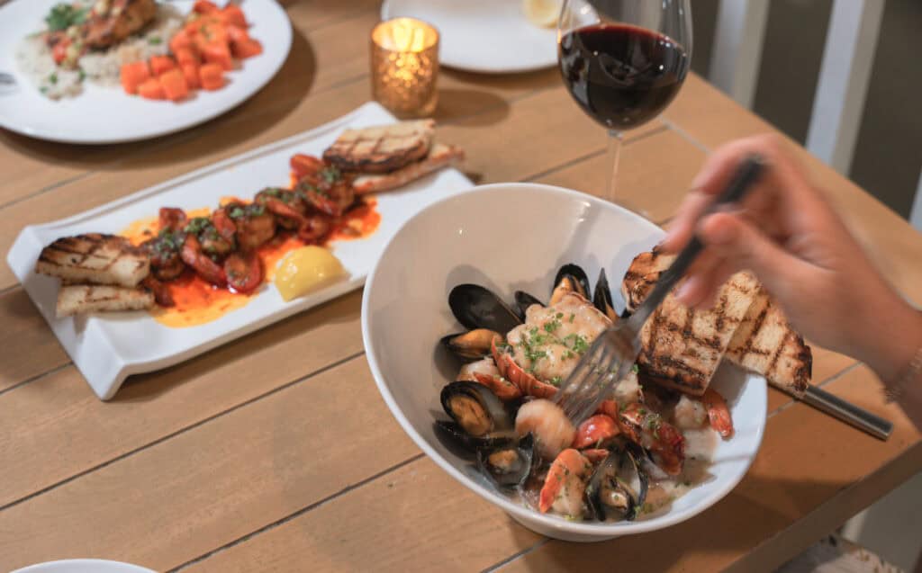 Romantic dining, perfect for Valentine's Day in Grand Cayman.